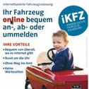 Plakatausschnitt mit Text zur ONLINE Zulassung und kleinem Jungen im roten Tretauto