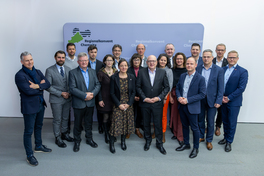 die Mitglieder des Erweiterten Regionalkonvents bei der konstituierenden Sitzung 