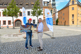 Preis&uuml;bergabe Gewinner Fotowettbewerb Lieblingsplatz